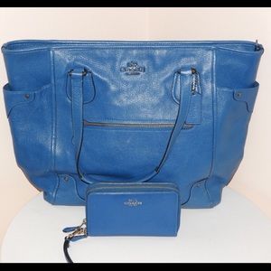Beautiful Blue Coach Purse & matching wallet